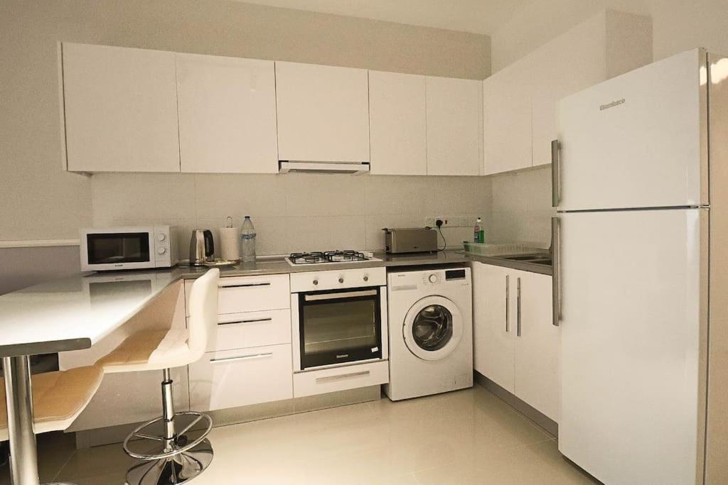 Myguest Cornelius 29, Luxury Studio Apartment Iskele District  Luaran gambar